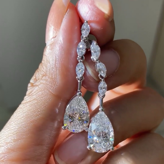 ANSTER Jewelry Anel de diamante ético feito à mão em ouro 18K com lapidação pera cultivado em laboratório