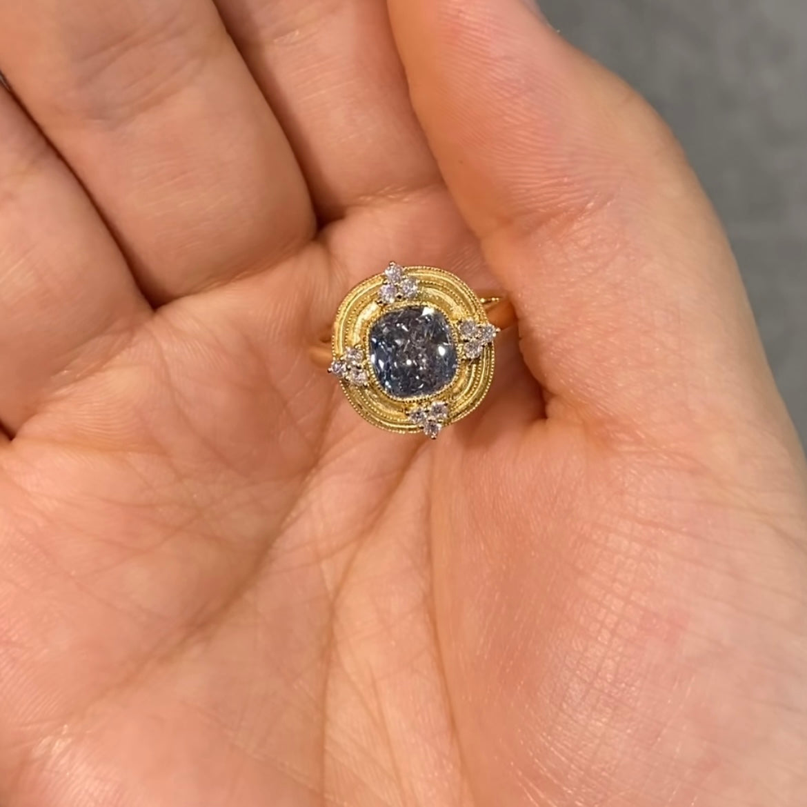 ANSTER Jewelry 18K Gold Ring VVS2 Lab Grown Blue Diamond Ring with IGI