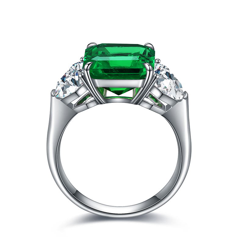 ANSTER JEWELRY 5ct Emerald Cut Lab Grown Emerald 18K Gold Ring