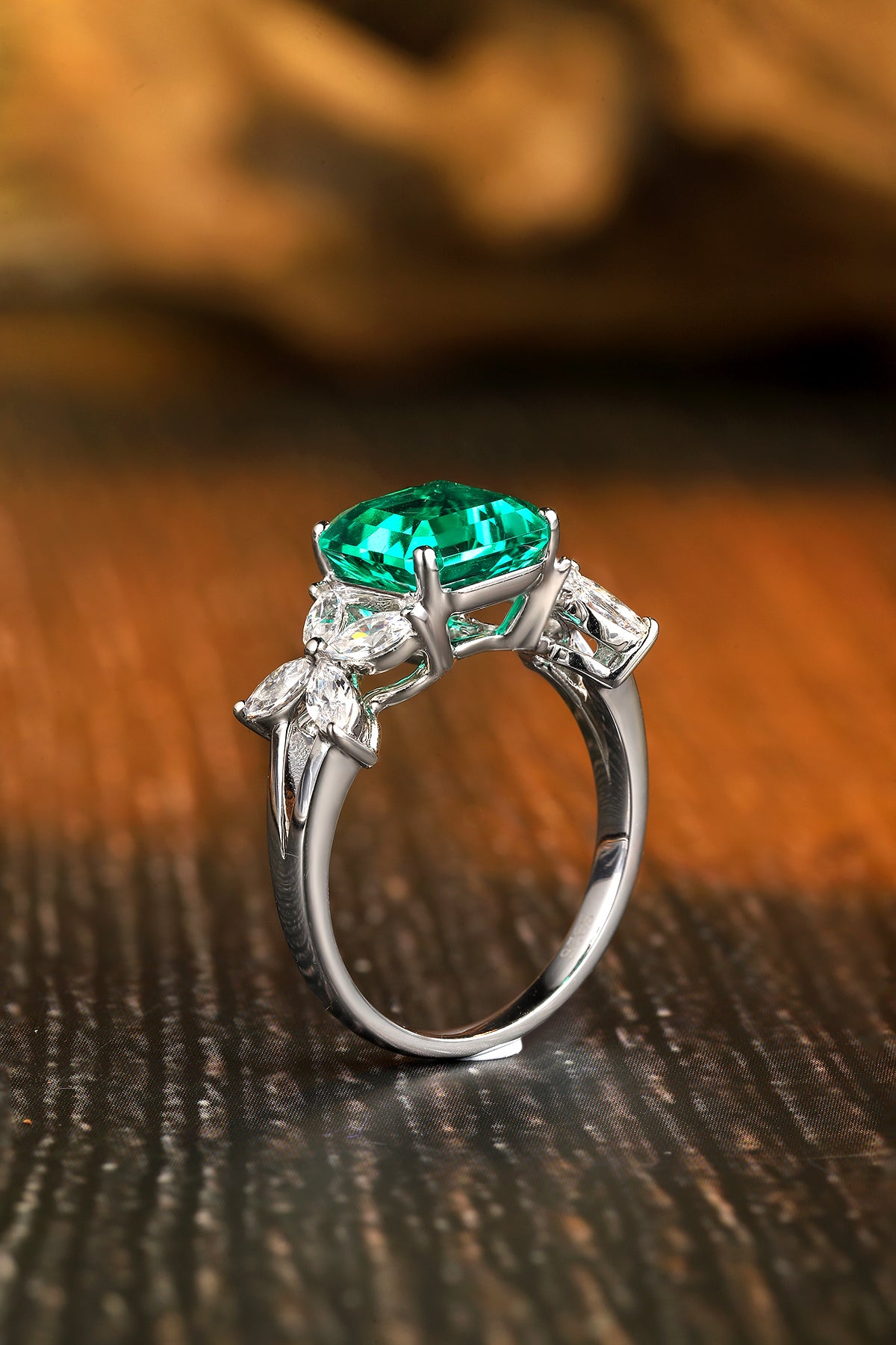 ANSTER JEWELRY 3.5ct Lab Grown Emerald 18K Gold Ring