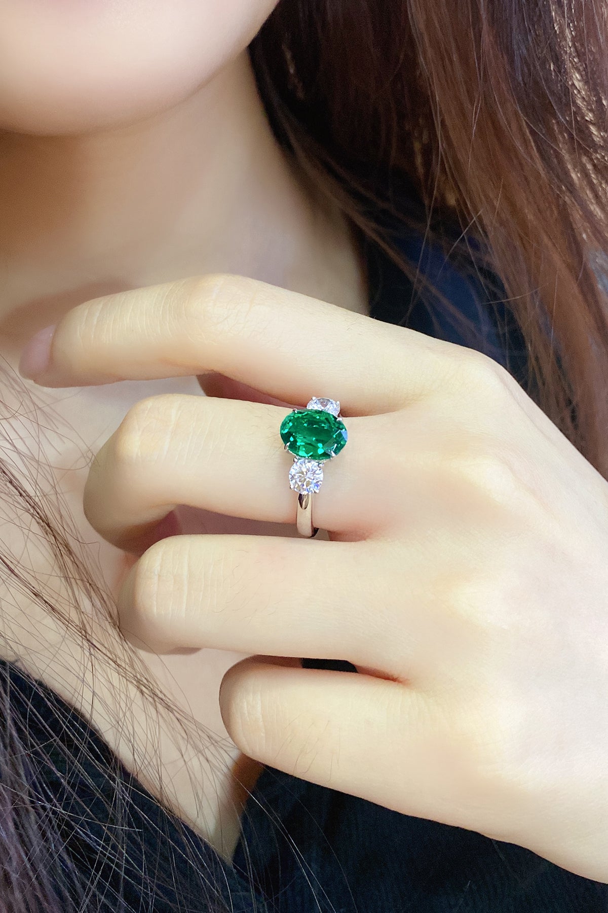 ANSTER JEWELRY 3.5 CTW Oval Lab Grown Emerald 18K Gold Ring
