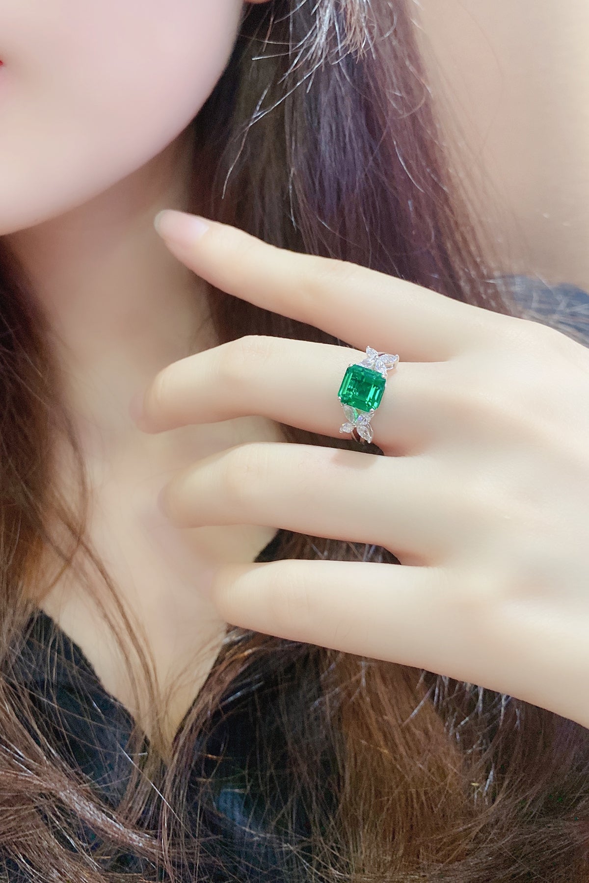 ANSTER JEWELRY 3.5ct Lab Grown Emerald 18K Gold Ring