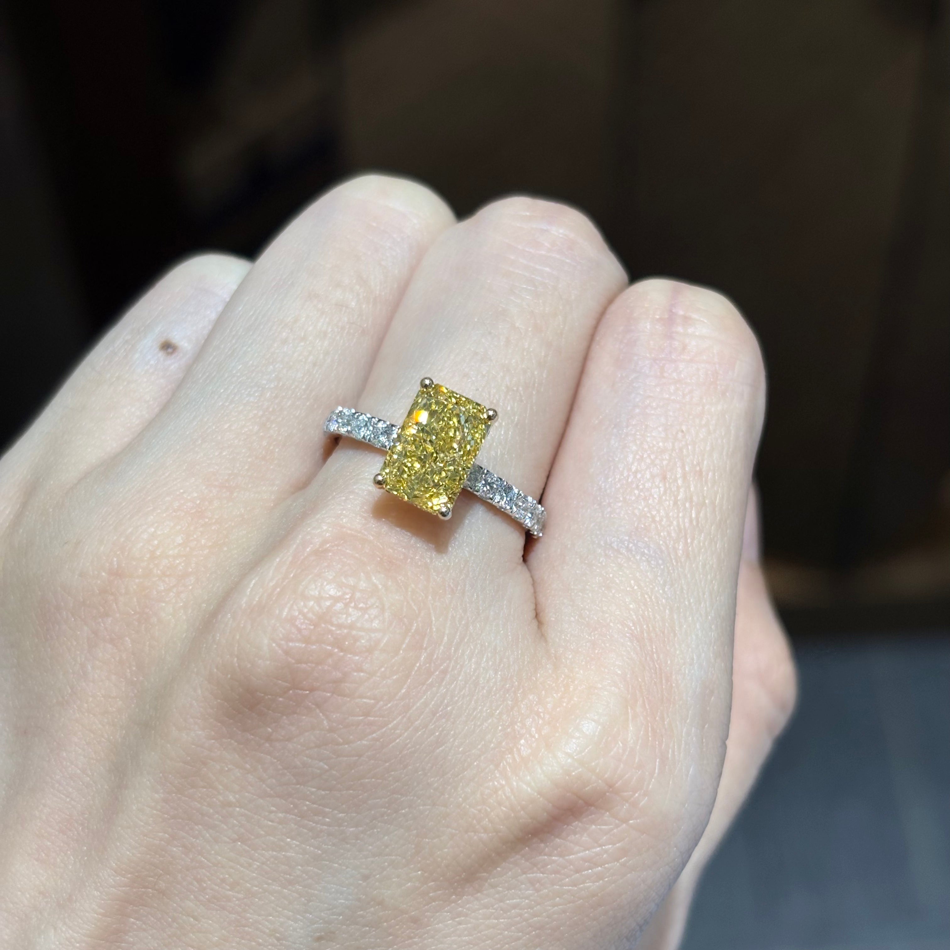 ANSTER Jewelry Anel de diamante ético feito à mão em ouro 18K com lapidação pera cultivado em laboratório 