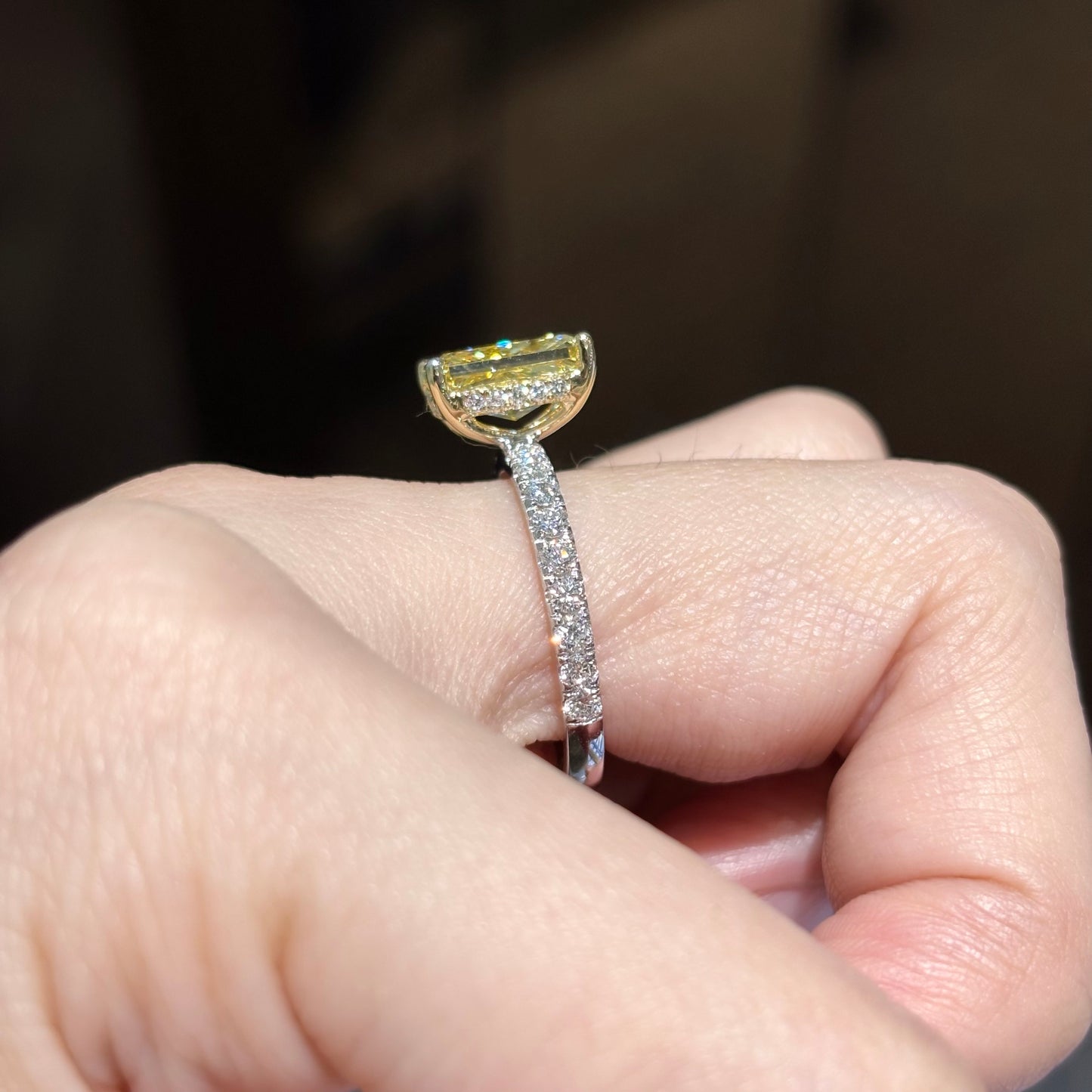 ANSTER Wholesales Price 18K White Gold Ring Radiant cut Fancy Yellow Lab Grown Diamond Ring with IGI