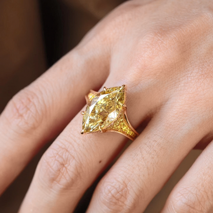 ANSTER Jewelry Anel de diamante ético feito à mão em ouro 18K com lapidação pera cultivado em laboratório 