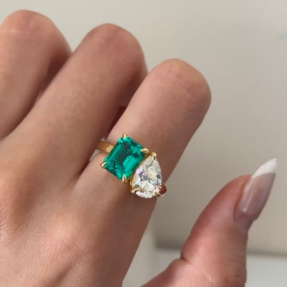 ANSTER JEWELRY 4ct Emerald Cut Emerald Lab Grown Diamond 18K Gold Ring