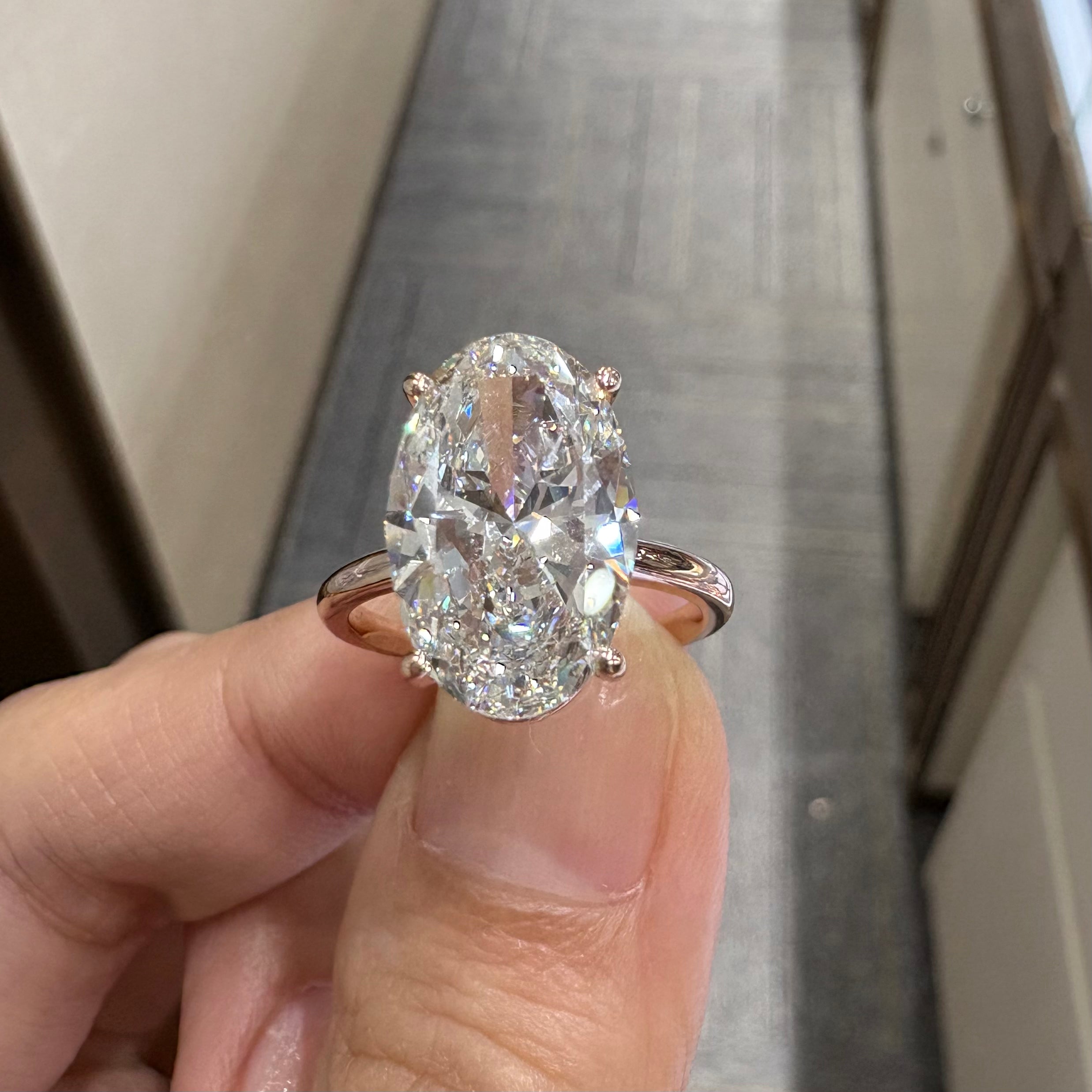 ANSTER Wholesales Price 18K Gold 5ct Oval cut Lab Grown Diamond Ring with IGI