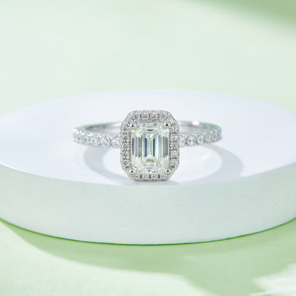 1 CTW Emerald Moissanite S925 Ring plated