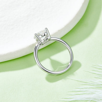 2 CTW Heart Moissanite  S925 Ring plated