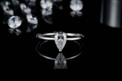 1 CTW Pear Moissanite  S925 Ring plated