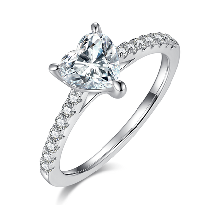 1 CTW Heart Moissanite  S925 Ring plated