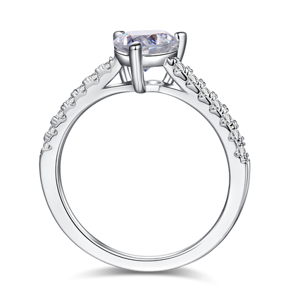 1 CTW Heart Moissanite  S925 Ring plated