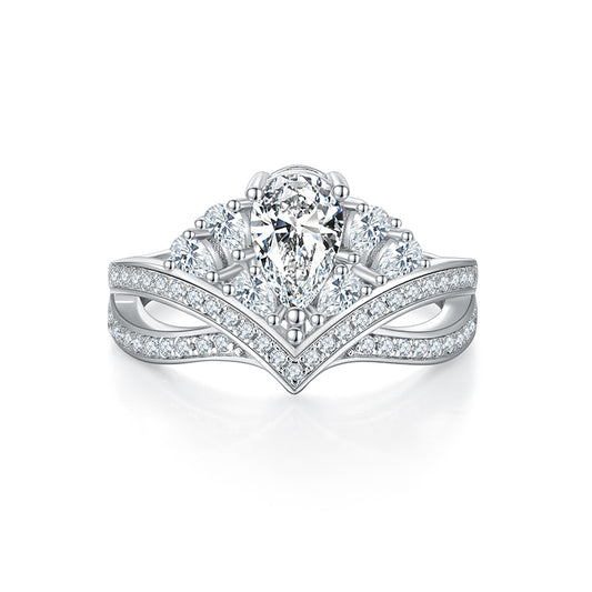 1 CTW Pear Moissanite S925 Ring plated