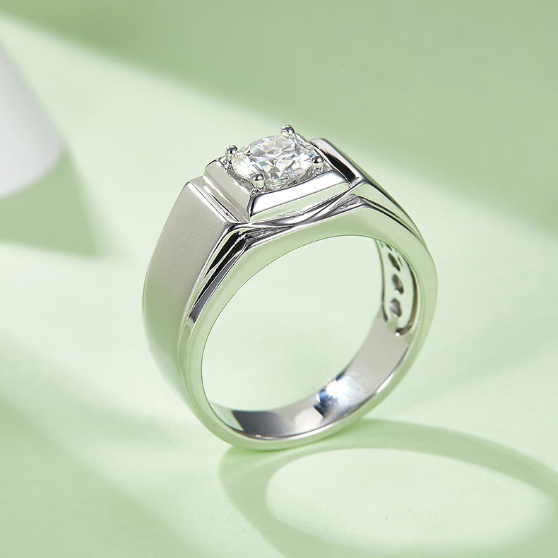 1 CTW Round Moissanite  S925 Ring plated