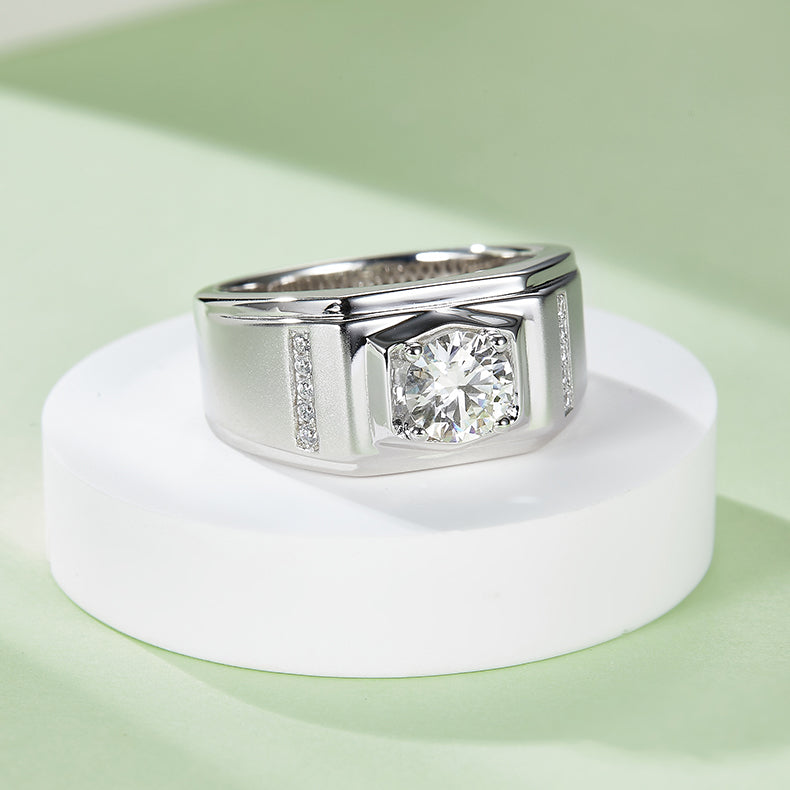 1 CTW Round Moissanite  S925 Ring plated