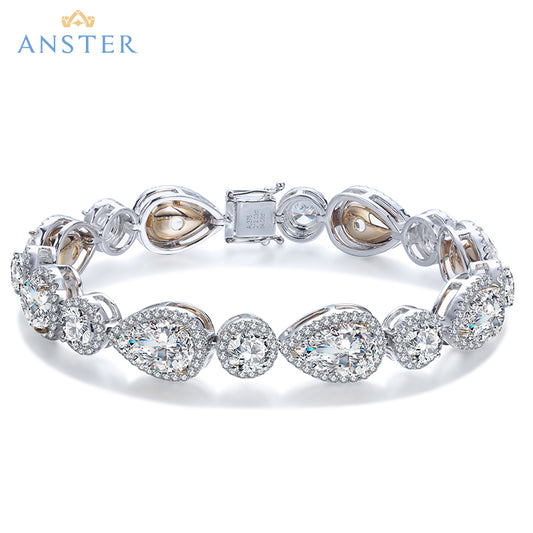 Pulseira personalizada ANSTER Jewelry com lapidação oval em ouro 18K e esmeralda cultivada em laboratório 