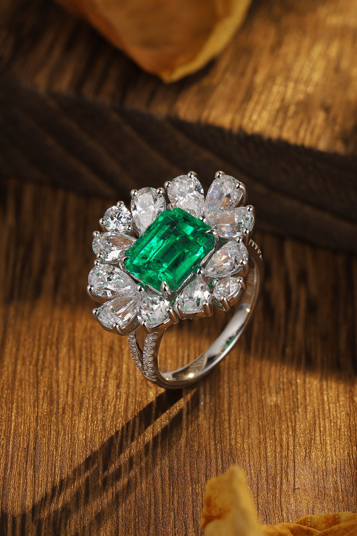 ANSTER JEWELRY 2.7 CTW Princess Lab Grown Emerald 18K Gold Ring plated