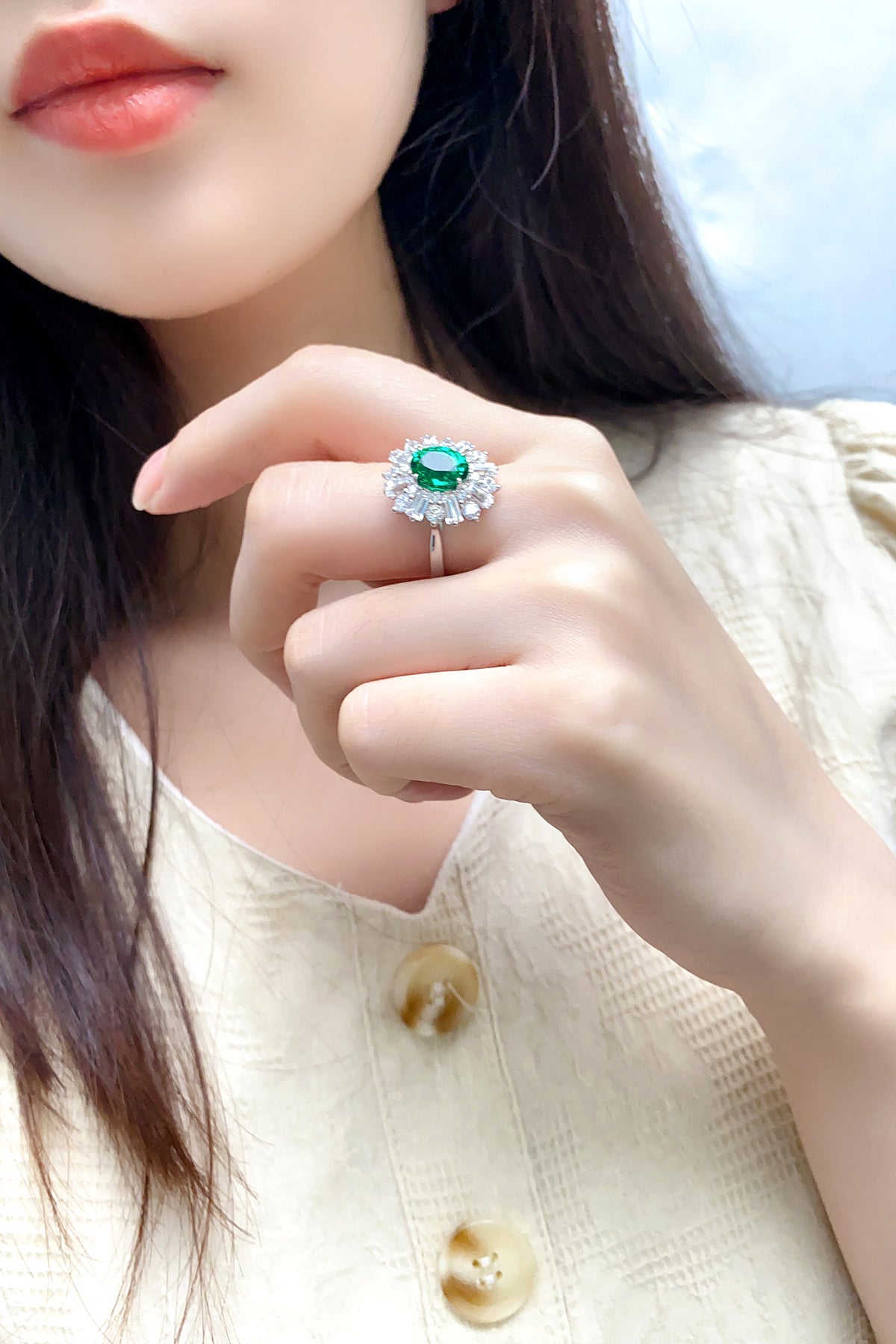 ANSTER JEWELRY 1.7 CTW Oval Lab Grown Emerald 18K Gold Ring plated