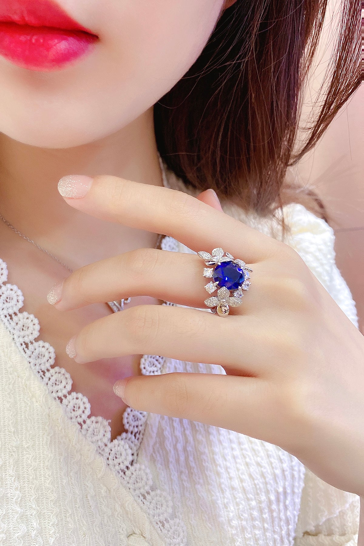 4.6 CTW Oval Lab Grown Sapphire S925 Ring plated
