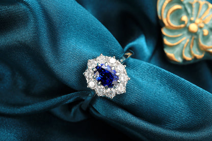 1 CTW Oval Lab Grown Sapphire S925 Ring plated