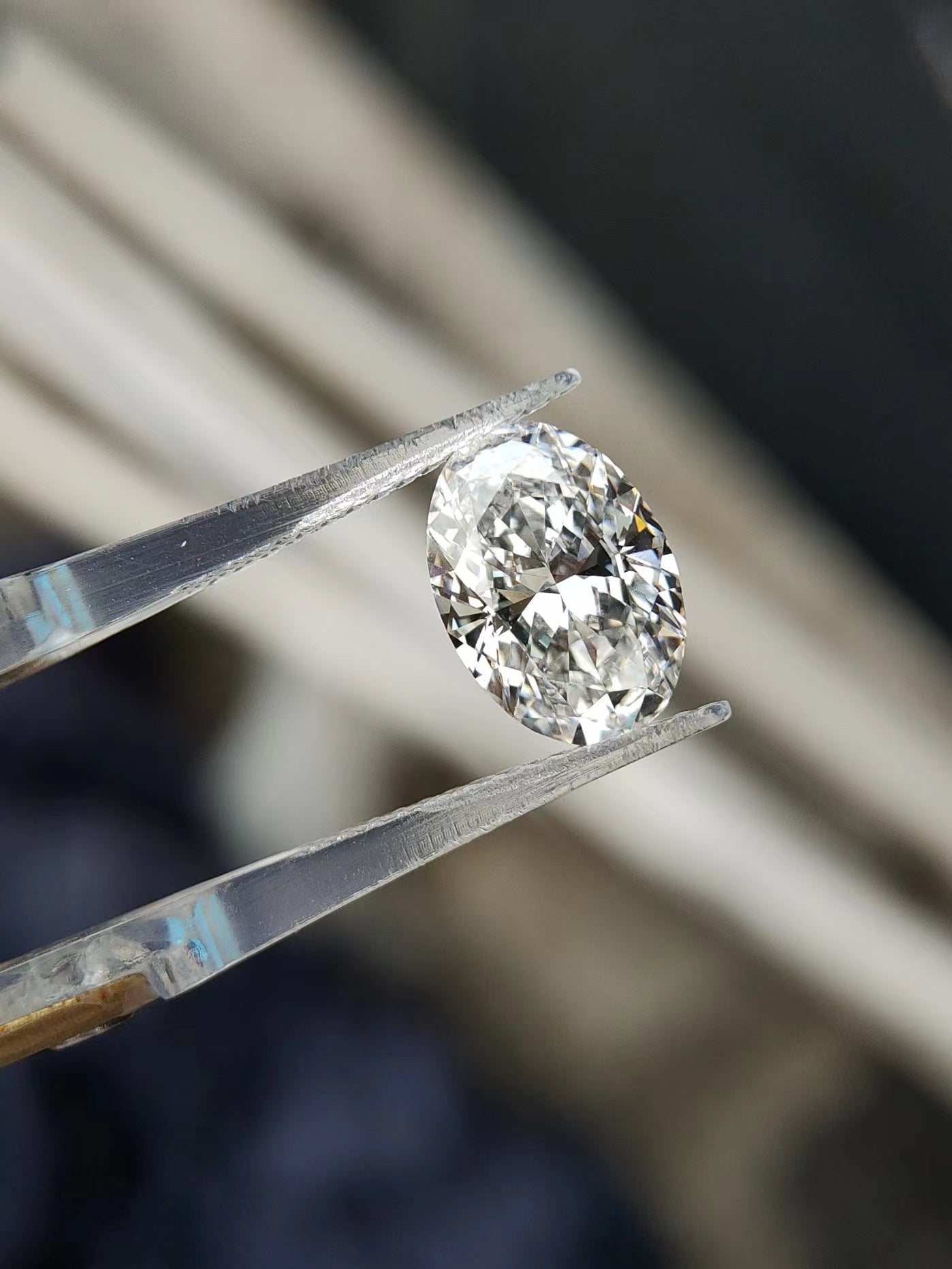 ANSTER Jewelry Anel de diamante ético feito à mão em ouro 18K com lapidação pera cultivado em laboratório 