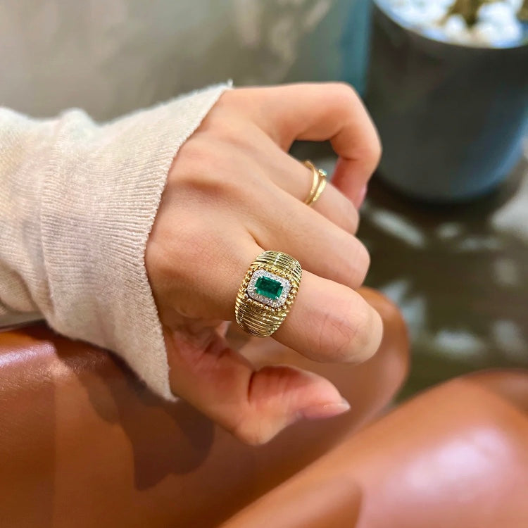 ANSTER Wholesales Price Lab Grown Emerald Ring with GRC Lab Gemstone 18K Gold Ring