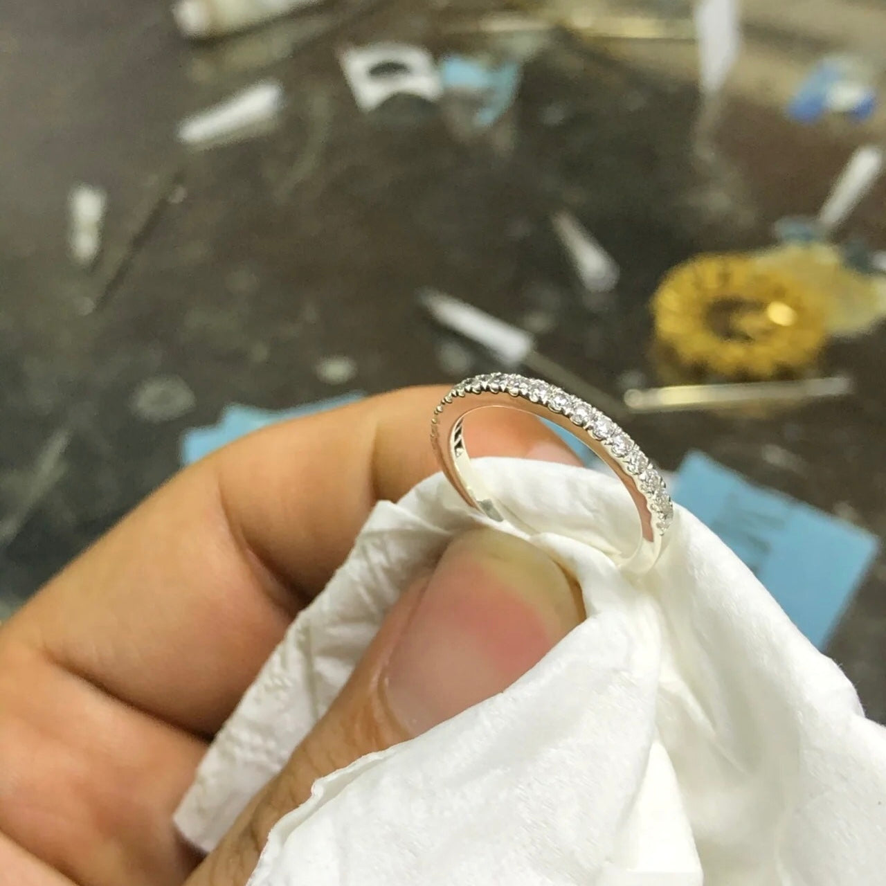 ANSTER Wholesales Price 1.8mm Lab Grown Diamonds Half Eternity Ring with IGI 18K Gold Ring