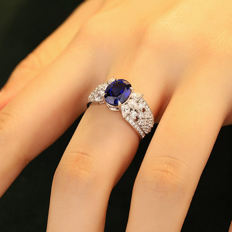 2.565ct Lab Sapphire S925 Ring