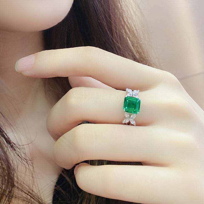 ANSTER JEWELRY 1.5 CTW Victorian Lab Grown Emerald 18K Gold Ring plated